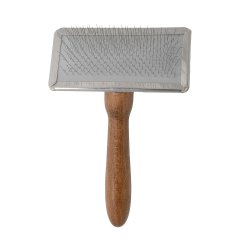 Brush (karte) with metal rim 