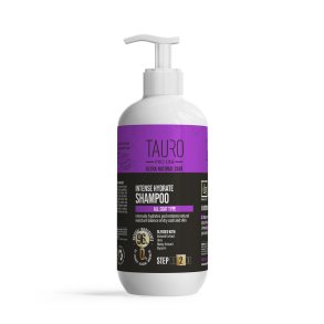 Intense Hydrate Shampoo for alle coat type - Step 2.